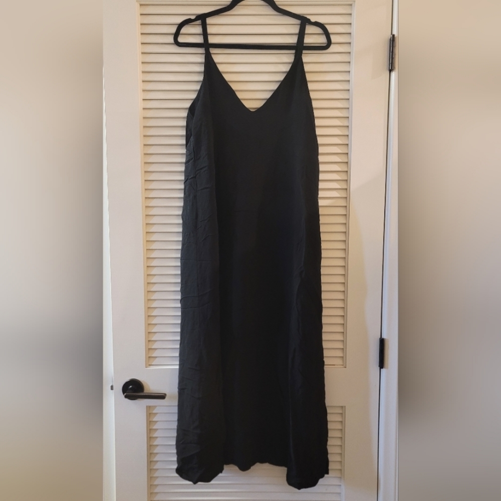 H&M - (Plus-Size) Long Black Classic Dress With Spaghetti Straps